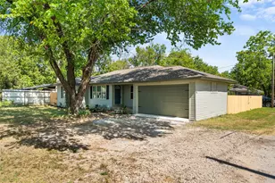 612 E 8th St, Kemp, TX 75143 - Photo 21