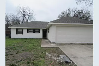 810 Lexington Drive, Lancaster, TX 75134 - Photo 1