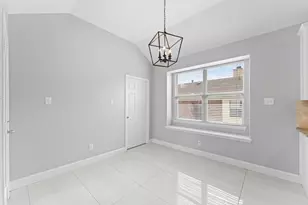 1605 Warm Springs Dr, Allen, TX 75002 - Photo 13