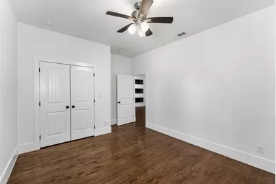 916 S Montreal Avenue, Dallas, TX 75208 - Photo 23