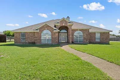 612 Saratoga Drive, Robinson, TX 76706 - Photo 1