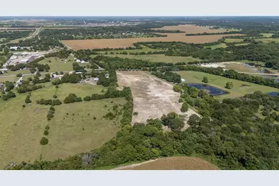 1065 Bluff Springs Road, Ferris, TX 75125 - Photo 13