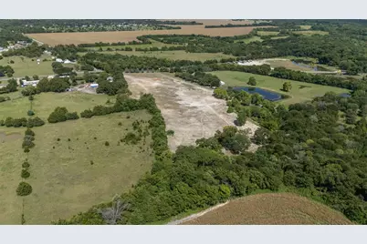 1065 Bluff Springs Road, Ferris, TX 75125 - Photo 15