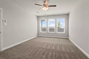 204 Dunmore Dr, Fort Worth, TX 76052 - Photo 13