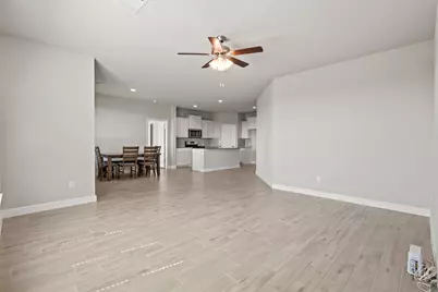 204 Dunmore Drive, Fort Worth, TX 76052 - Photo 11