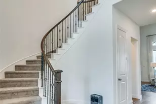 1810 Rockwood Ln, Mansfield, TX 76063 - Photo 5