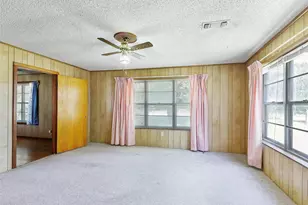 404 Selma Rd, Bowie, TX 76230 - Photo 15