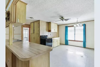 404 Selma Road, Bowie, TX 76230 - Photo 11
