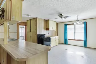 404 Selma Rd, Bowie, TX 76230 - Photo 11