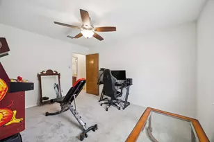 1636 Bedford Oaks Dr, Bedford, TX 76021 - Photo 21