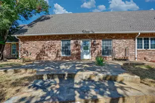 411 Center Hill Rd, Gainesville, TX 76240 - Photo 15