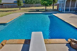411 Center Hill Rd, Gainesville, TX 76240 - Photo 37