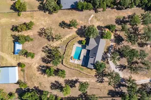 411 Center Hill Rd, Gainesville, TX 76240 - Photo 39