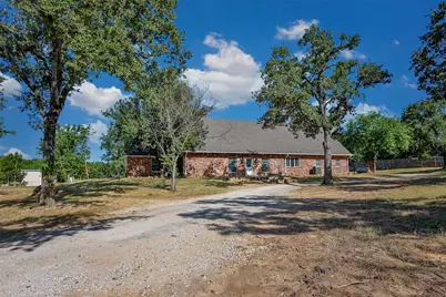 411 Center Hill Road, Gainesville, TX 76240 - Photo 33