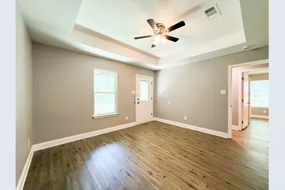 902 Cedar Street, Commerce, TX 75428 - Photo 7
