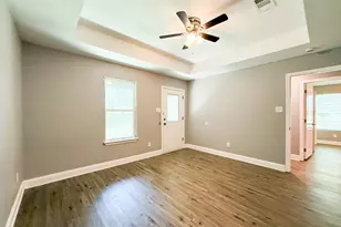 902 Cedar St, Commerce, TX 75428 - Photo 7