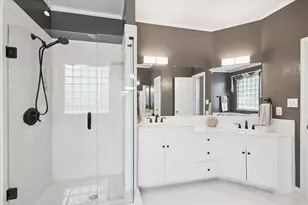 1869 Vintage Ct, Corinth, TX 76210 - Photo 13