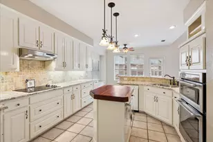 1869 Vintage Ct, Corinth, TX 76210 - Photo 5