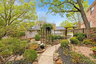 1869 Vintage Court, Corinth, TX 76210 - Photo 29