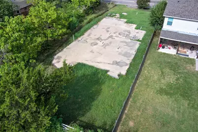 630 N Irving Heights Drive, Irving, TX 75061 - Photo 7