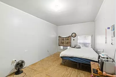 1010 SE 19th Street, Mineral Wells, TX 76067 - Photo 9