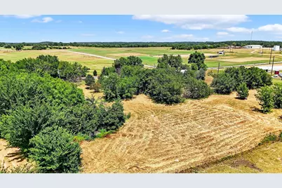 398 Phillips Street, Callisburg, TX 76240 - Photo 21