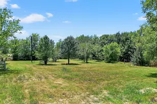 398 Phillips St, Callisburg, TX 76240 - Photo 1