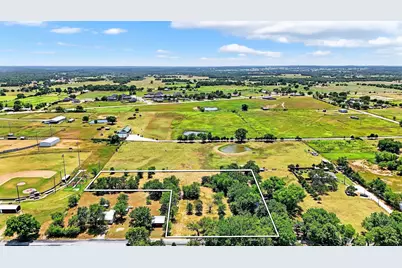 398 Phillips Street, Callisburg, TX 76240 - Photo 19