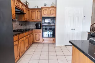 3066 Stoney Hollow Ln, Rockwall, TX 75087 - Photo 9