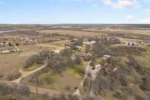 892 W First St, Maypearl, TX 76064 - Photo 17