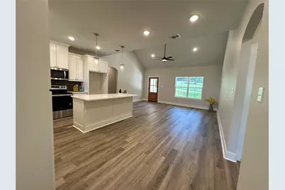 413 S Eddy Avenue, Denison, TX 75020 - Photo 9