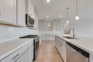 129 Ashbrook St, Little Elm, TX 75068 - Photo 7