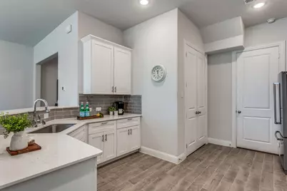 553 Hutchinson Lane, Lewisville, TX 75077 - Photo 9