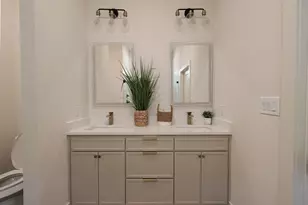 2829 Avenue L, Fort Worth, TX 76105 - Photo 15