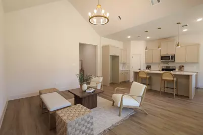 2829 Avenue L, Fort Worth, TX 76105 - Photo 5