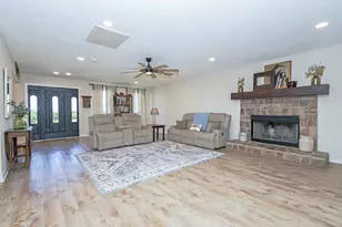 13508 Deussen Rd, Ponder, TX 76259 - Photo 7