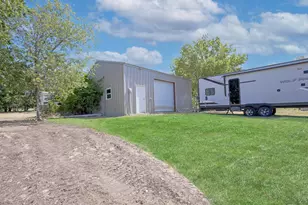 13508 Deussen Rd, Ponder, TX 76259 - Photo 35