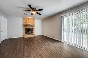 629 Park Ln, Denton, TX 76205 - Photo 3