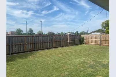 9733 Old Field Drive, McKinney, TX 75072 - Photo 11