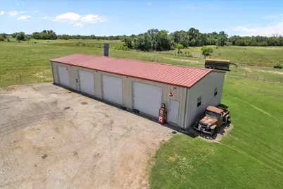 2801 Agnes Circle, Springtown, TX 76082 - Photo 9