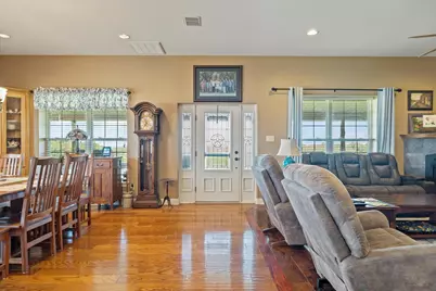 2801 Agnes Circle, Springtown, TX 76082 - Photo 13