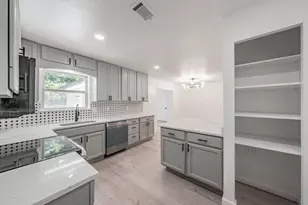 1509 Meadowcrest Dr, Garland, TX 75042 - Photo 9