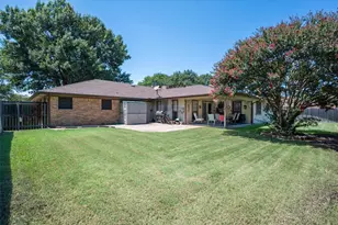 3103 Avon Dr, Arlington, TX 76015 - Photo 35