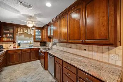 3103 Avon Drive, Arlington, TX 76015 - Photo 15