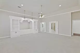 2253 Hollyhill Ln, Denton, TX 76205 - Photo 17