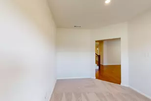 1023 Auburn Dr, Justin, TX 76247 - Photo 13