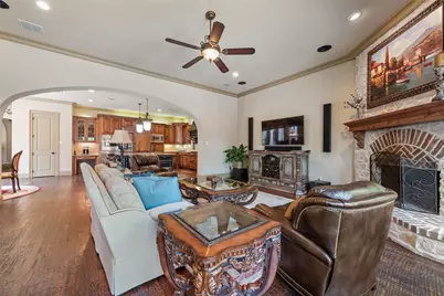 621 Longwood Drive, Prosper, TX 75078 - Photo 7