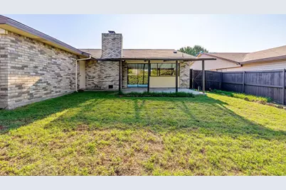 3017 Rockett Drive, Carrollton, TX 75007 - Photo 29