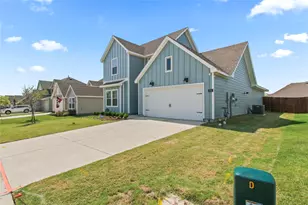 755 Amelia Ct, Pilot Point, TX 76258 - Photo 3