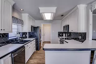 119 Chambers Creek Cir, Maypearl, TX 76064 - Photo 11